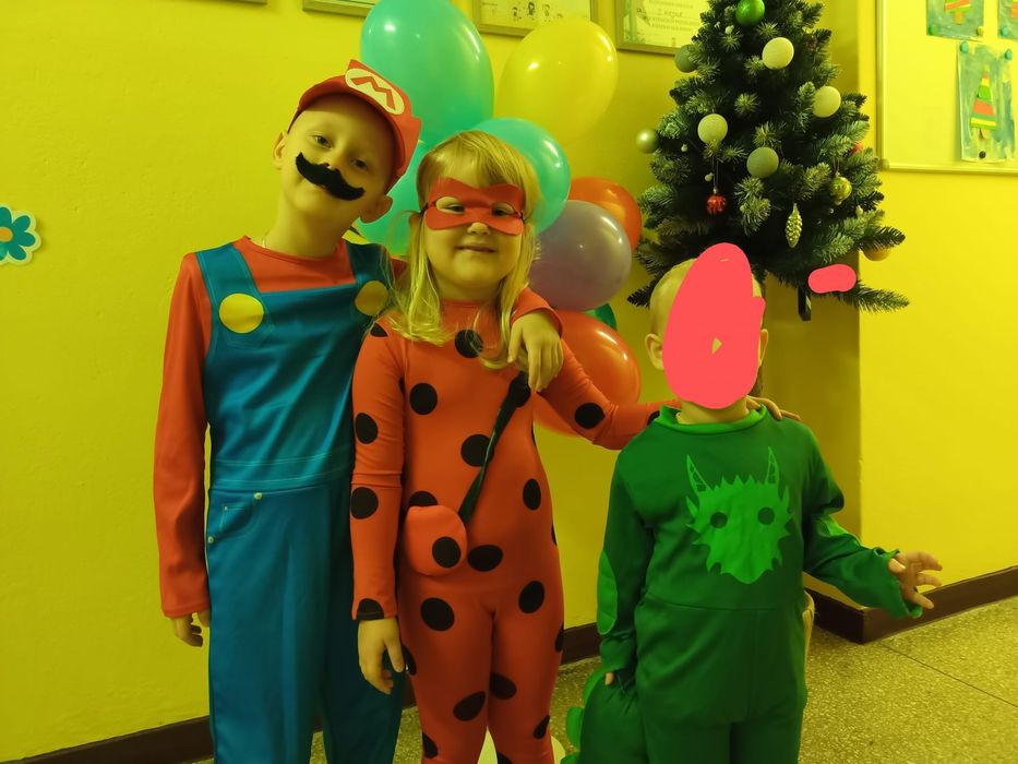 Stroje na balik biedronka i gekson