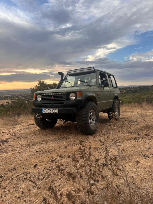 Mitsubishi pajero