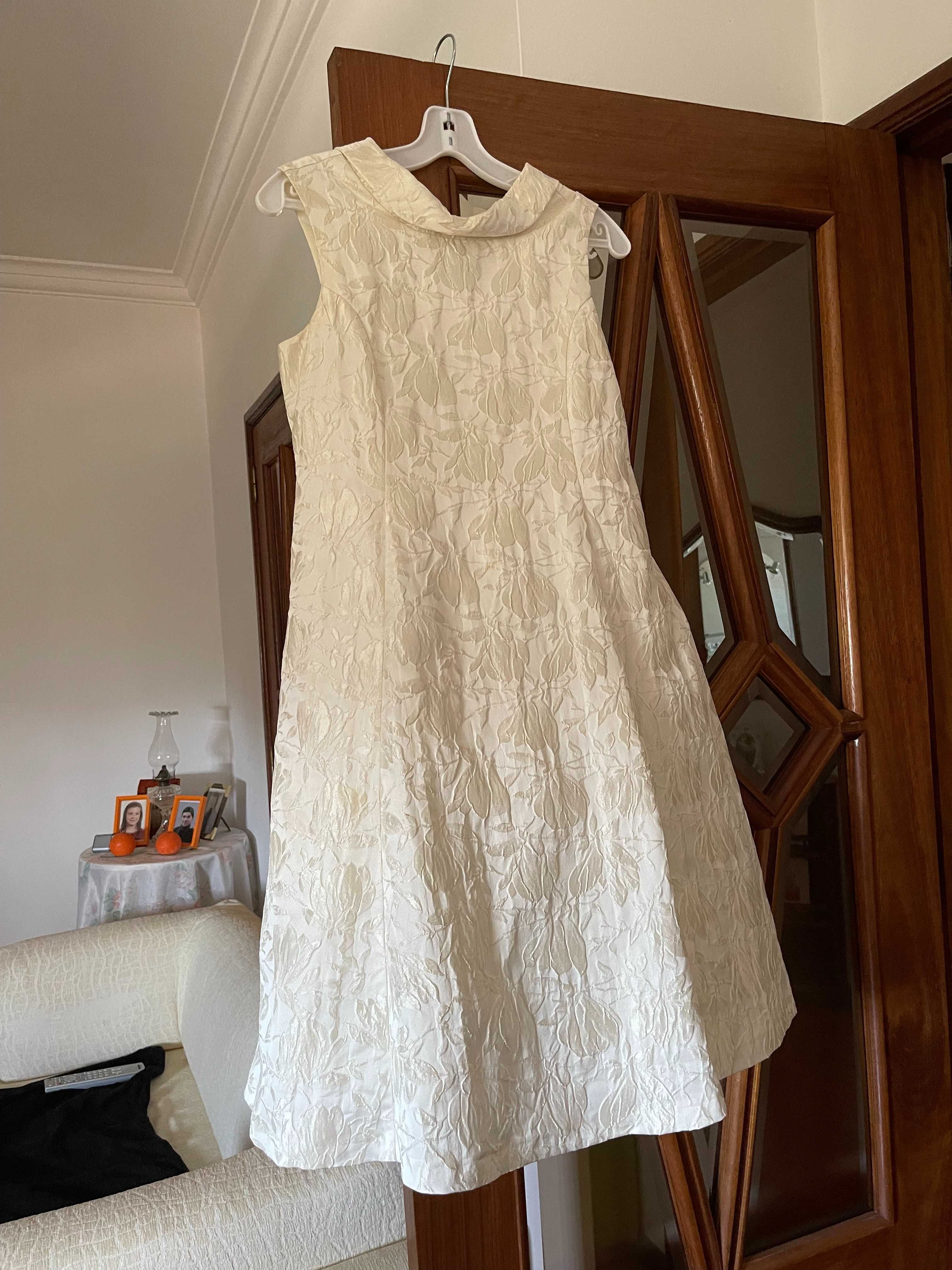 Vestido de Comunhão Solene