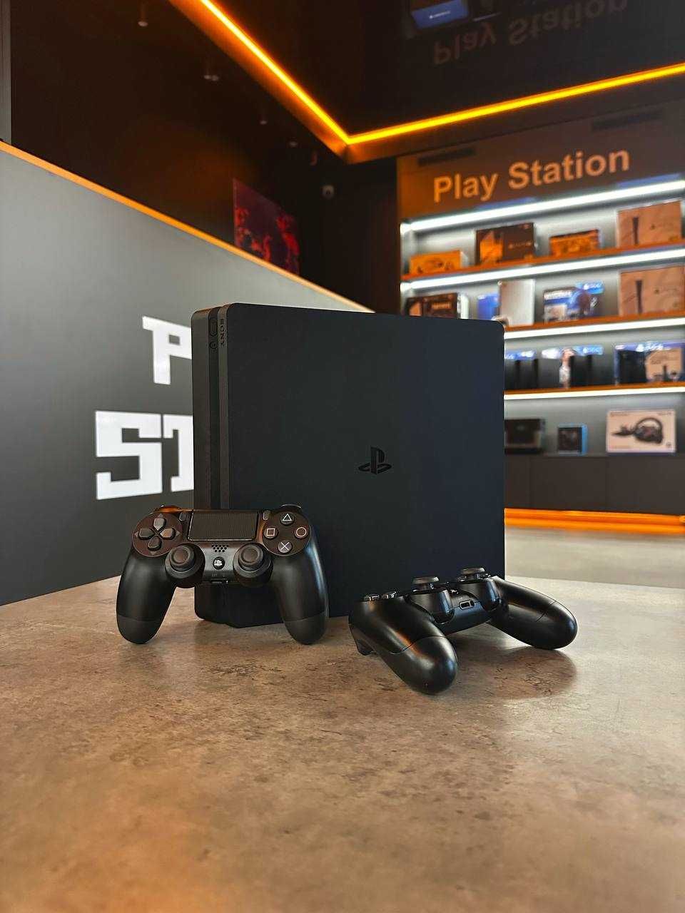 Ігрова консоль Sony PlayStation 4 Slim 500gb + 2 Геймпада в комплекті!