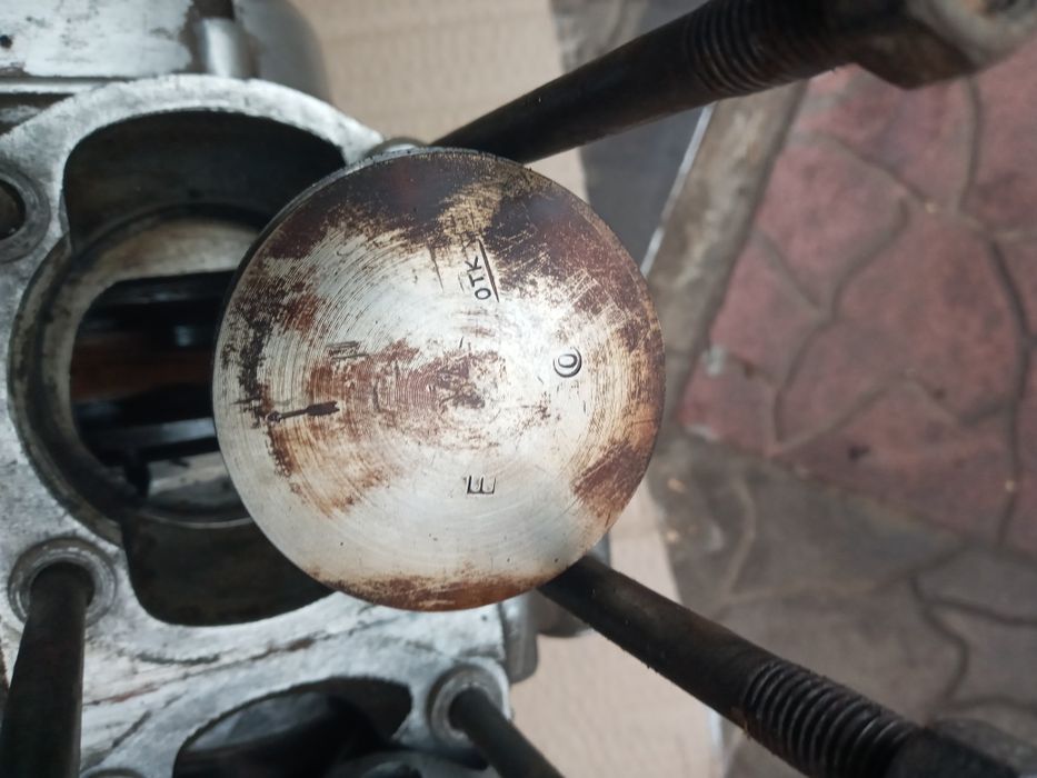 Двигун-мотор Юпітер 5 -відмінний стан