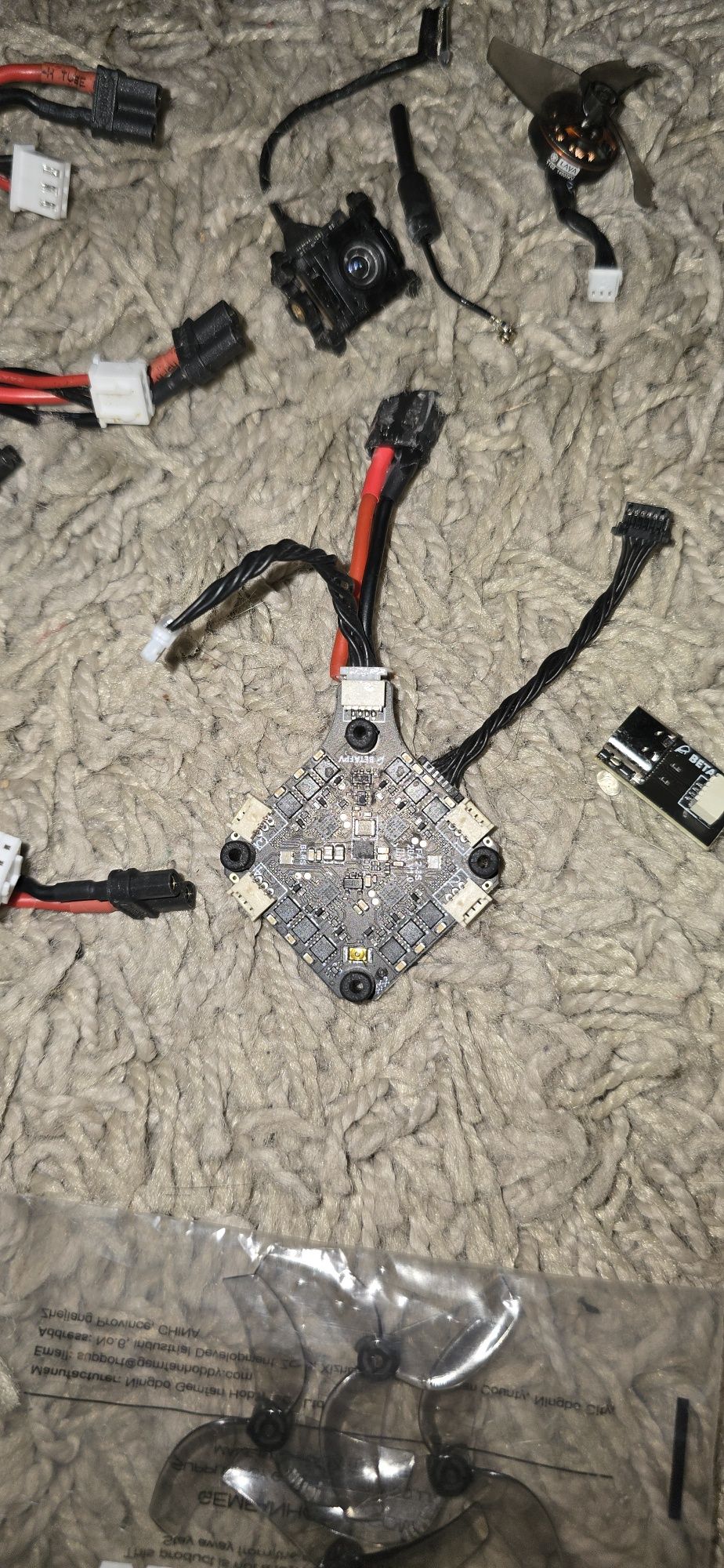Peças  Drone pavo femto e camera  da O4 lite