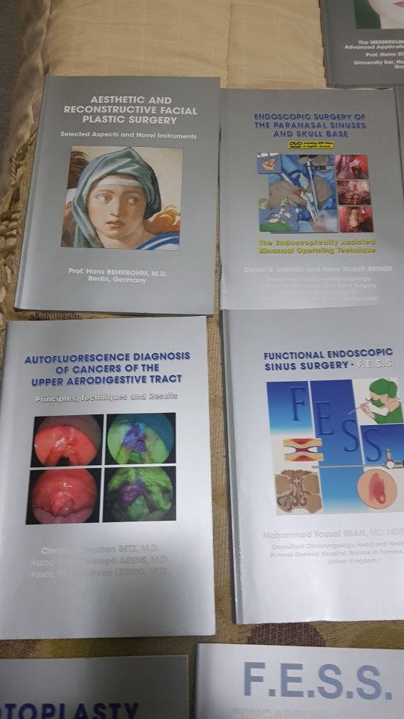 22 livros médicos sobre cirurgia facial e todas as doenças respiratóri