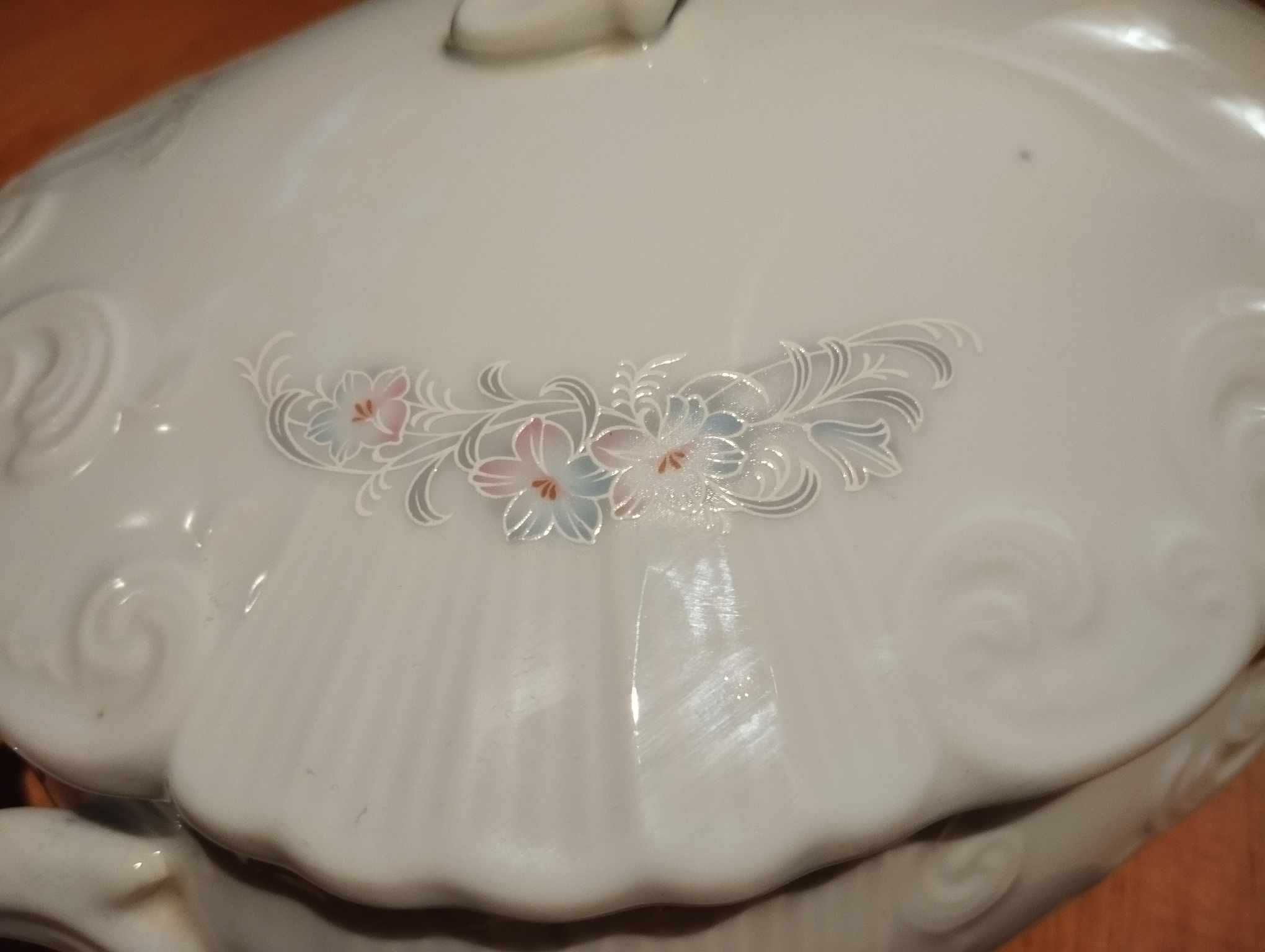 Terrina de porcelana - Vista Alegre