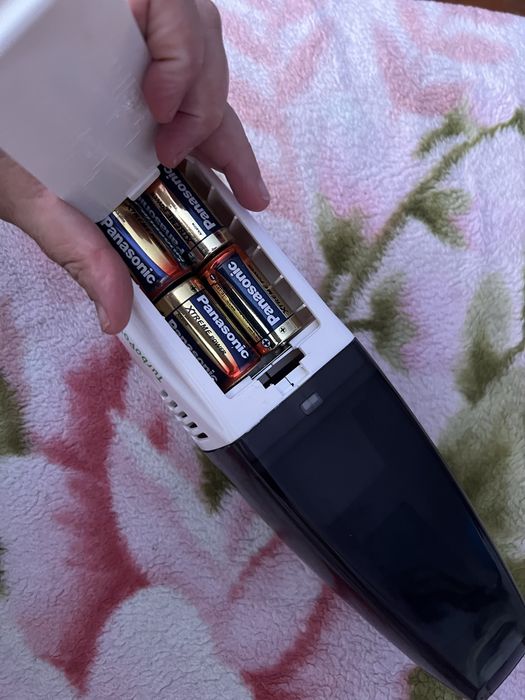 Ручний пилосос на батарейках Powerturbo