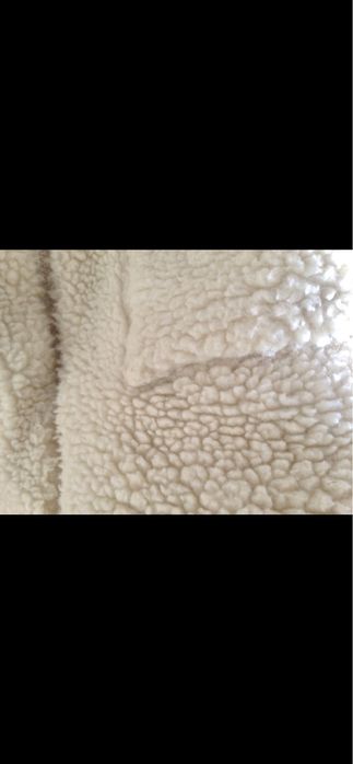 Курточка демисезонн эко-шубка из искусственного меха. Худи