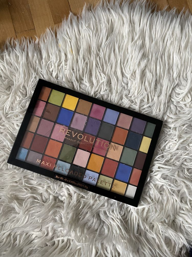 Paleta Cieni Makeup Revolution Maxi Reloaded Palette Monster Mattes