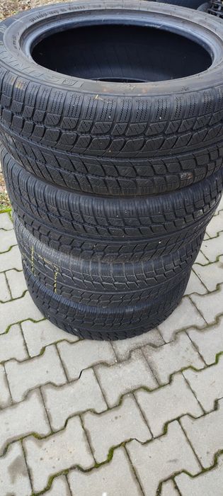 Opony Zimowe 235/55 R18 SUNNY