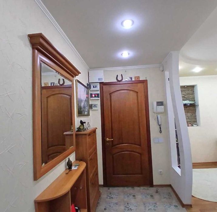 Продам 3 кімн. квартиру  на Полтавській