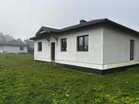 Dom jednorodzinny 95 m² z działką – spokojna okolica i pełne media