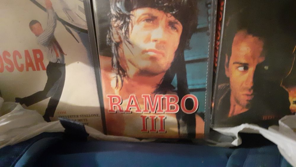 El Click, manara; clonagem; clausura; rawhide; A Patalogista