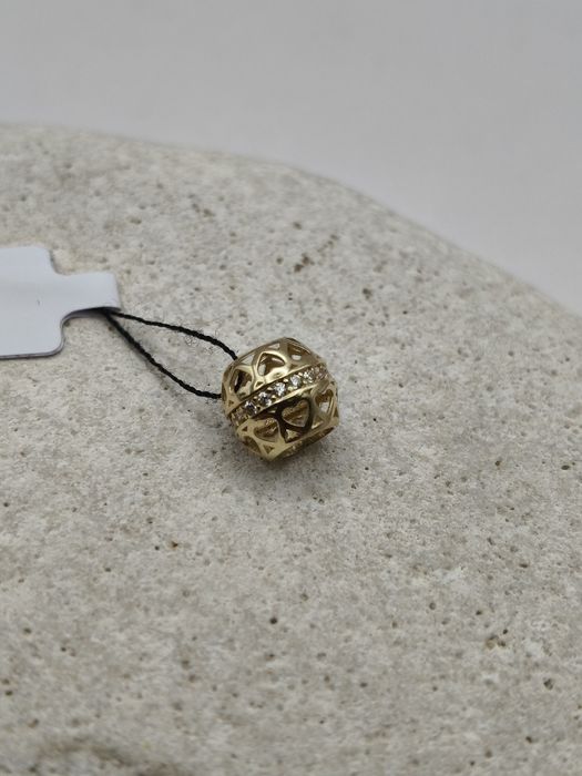 Złoty Charms Pr.585 Nowy Zapraszamy