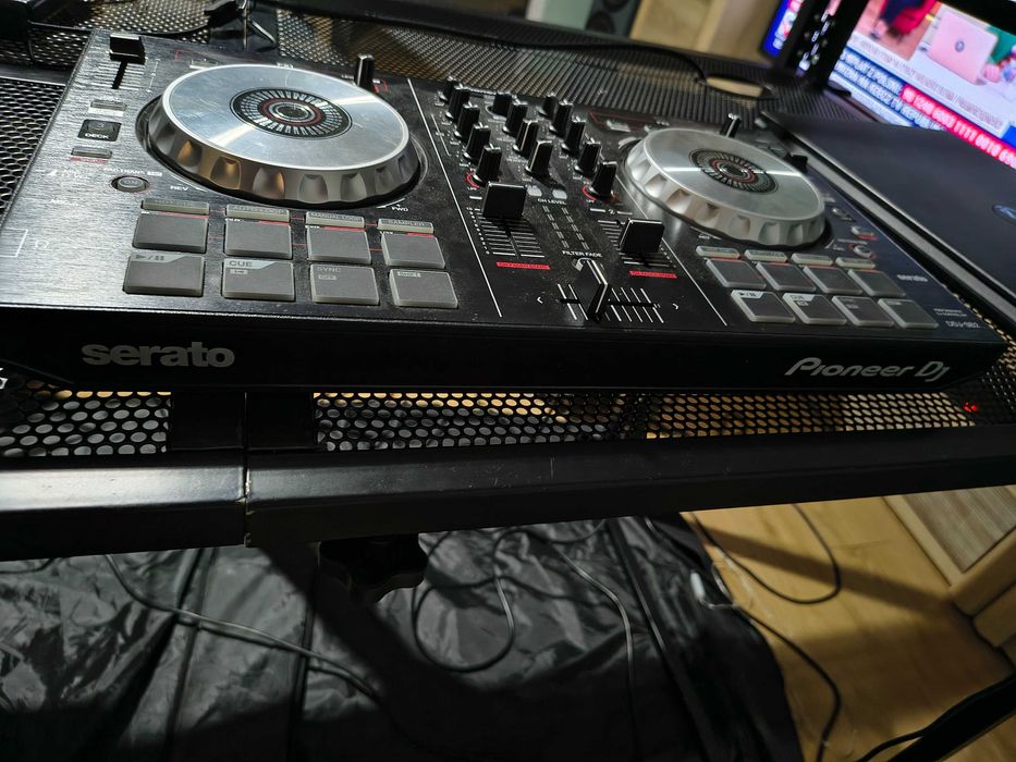 Sprzedam kontroler DJ Pioneer SB2