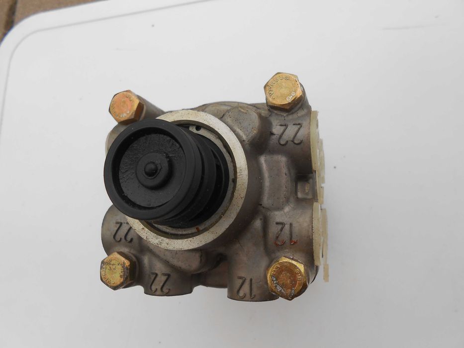 Zawór hamulca główny MB4643, DAF nowy ORYGINAŁ