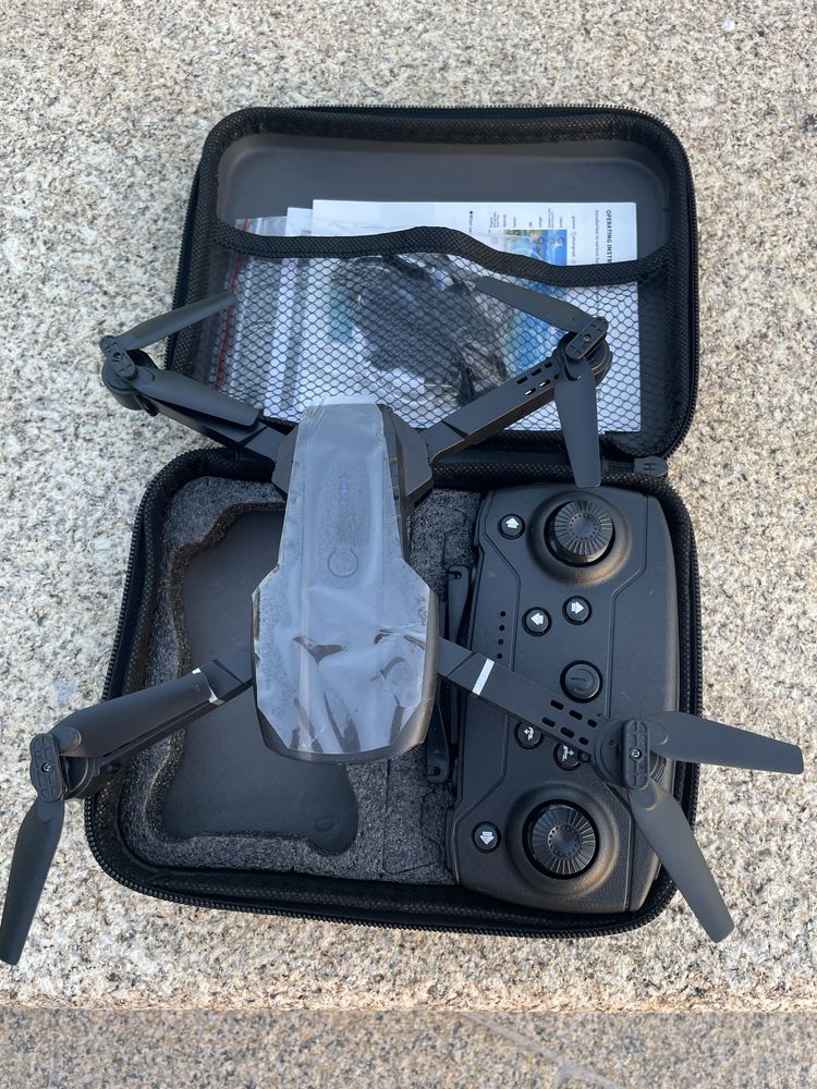 Drone pro com acessórios incluidos