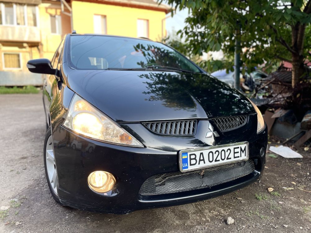 Mitsubishi Grandis 2005р 2.4газ/бенз