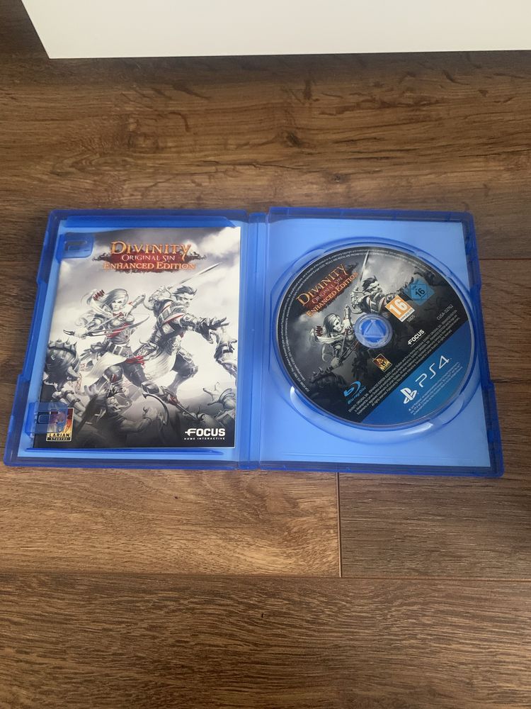 Divinity ps4  stan płyty 5/5