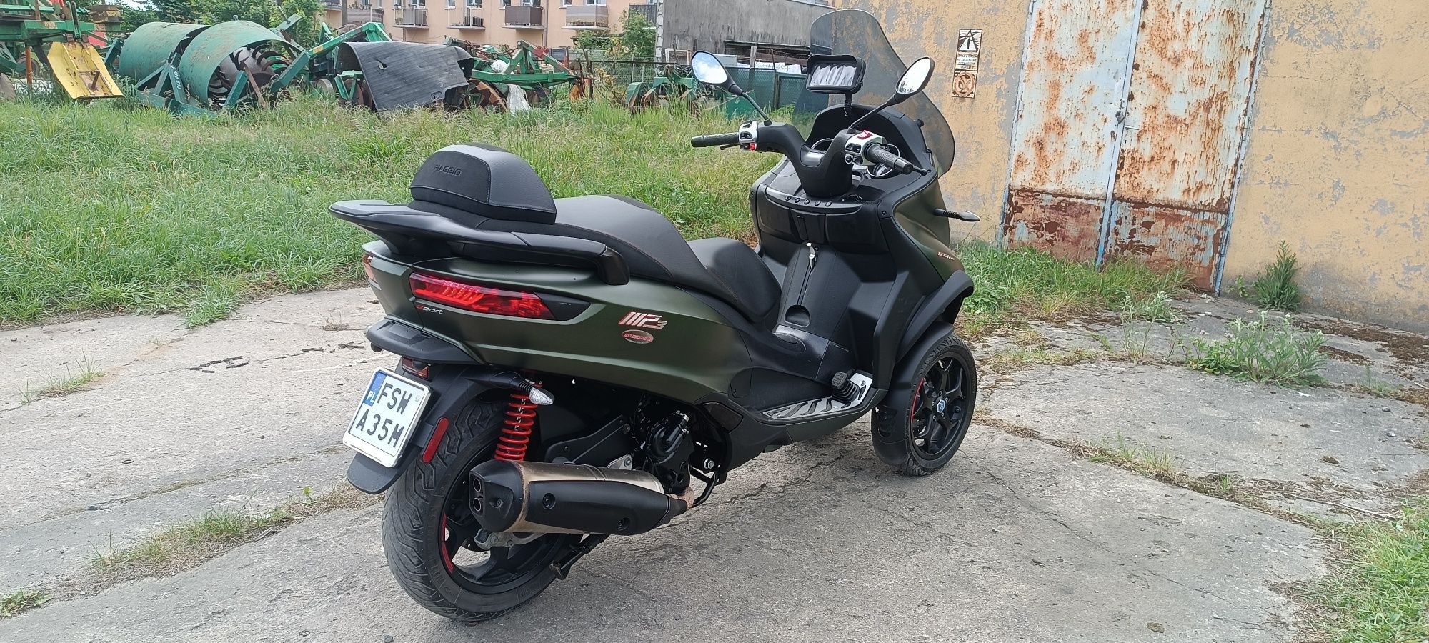 Piaggio MP3 500 hpe sport na kat b wbite w dowód L5E