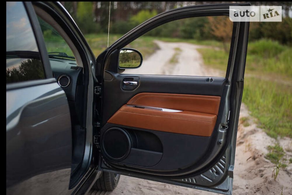 Jeep Compass 2013 рік • Автомат • Повний привід