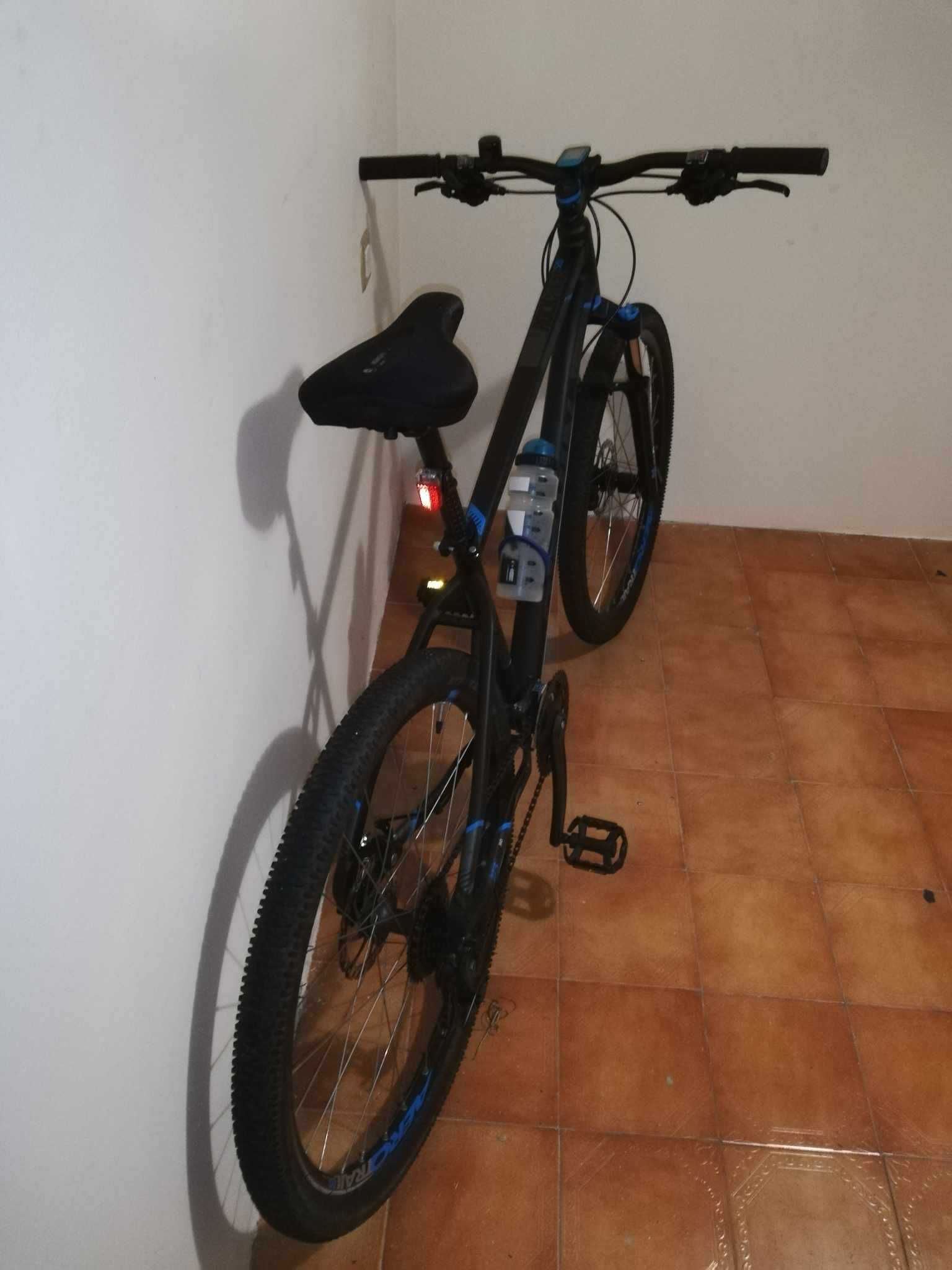Vendo Bicicleta BTT