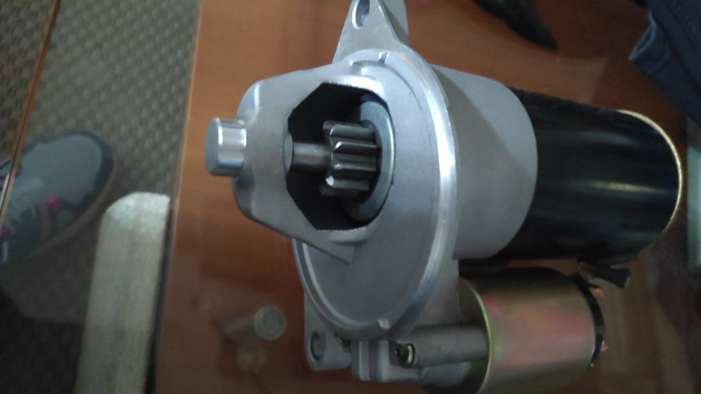 Motor de arranque auto