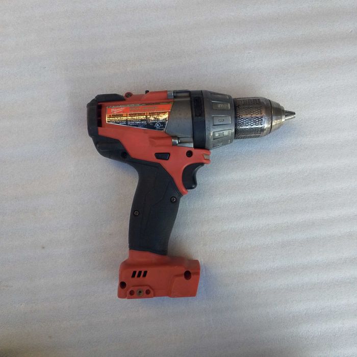 Потужний Безщітковий Шуруповерт Milwaukee M18 2603 FUEL. США