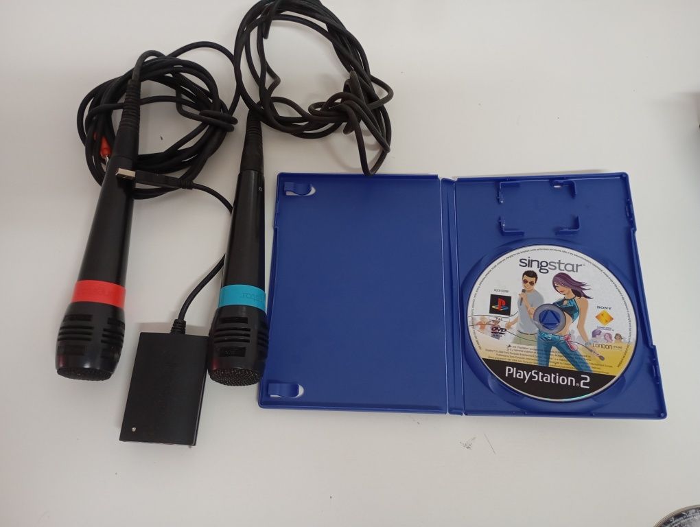 SingStar para PlayStation 2 + Microfones Originais