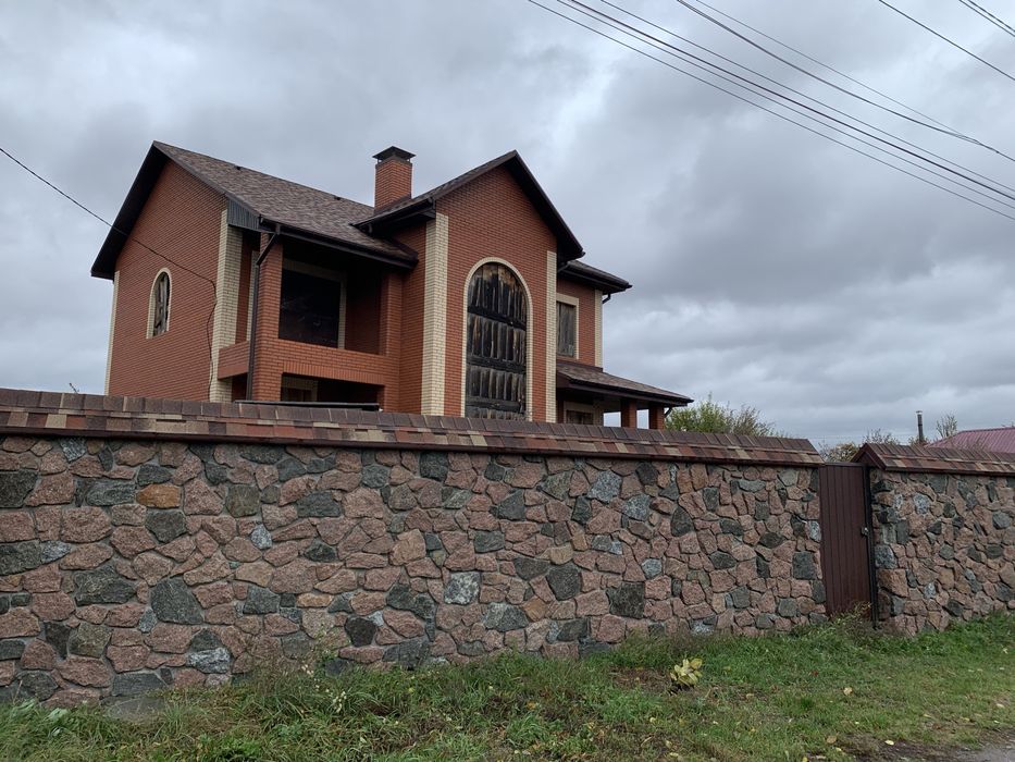 Продам недобудований будинок