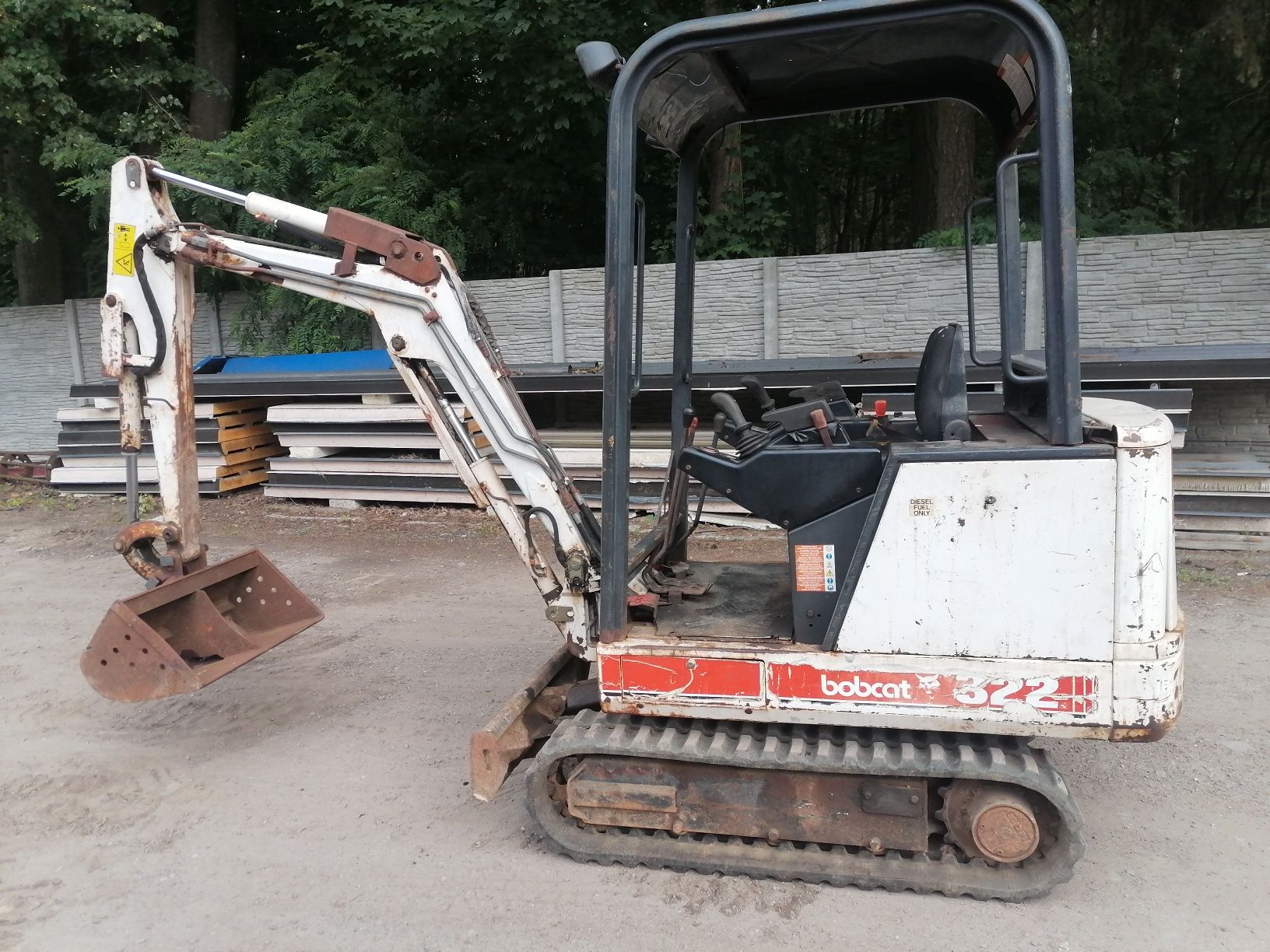 Bobcat 322 rok 1999, waga 1.5tony
