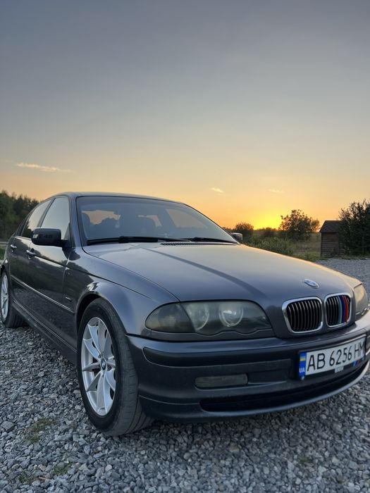 Продам BMW 3 series