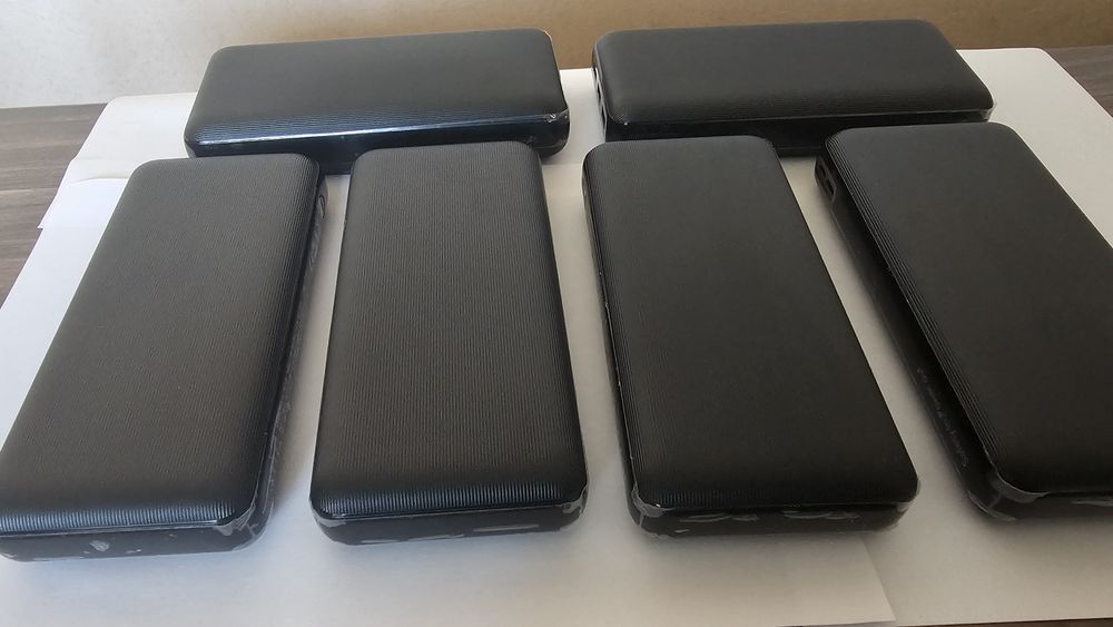 VEEKTOMX Power Bank 30000 мА·год, портативний зарядний пристрій