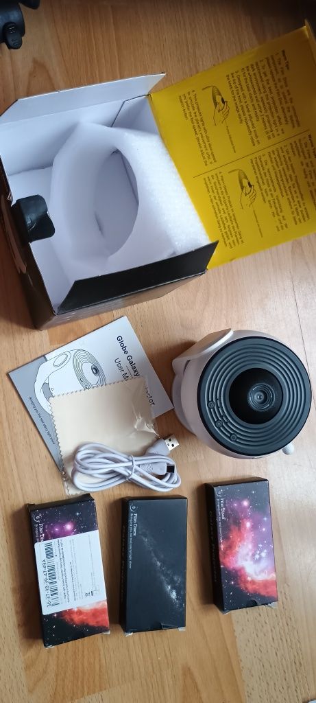 Projektor nieba 360° mini planetarium lampka nocna 18 dysków