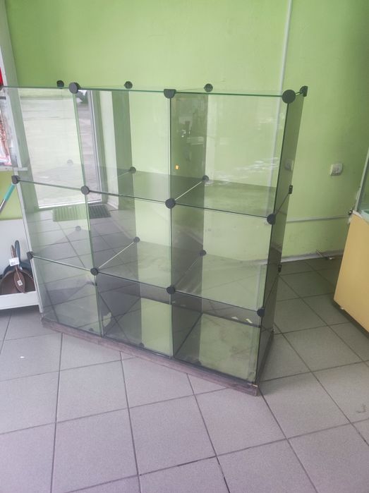 Скляні полиці куби