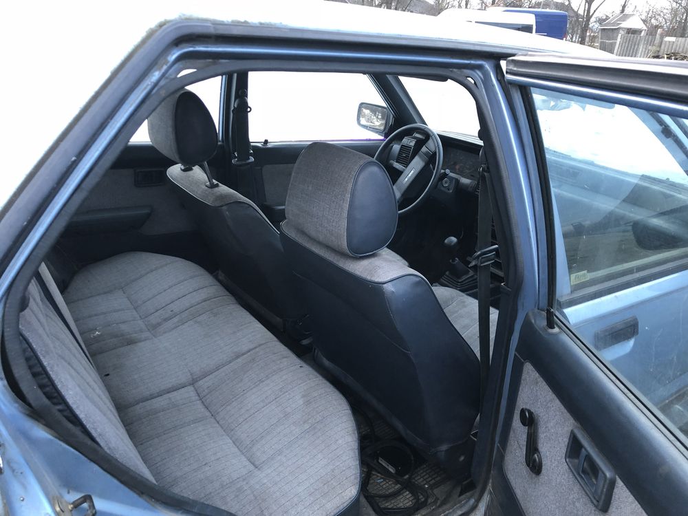Nissan Sunny по з/ч…