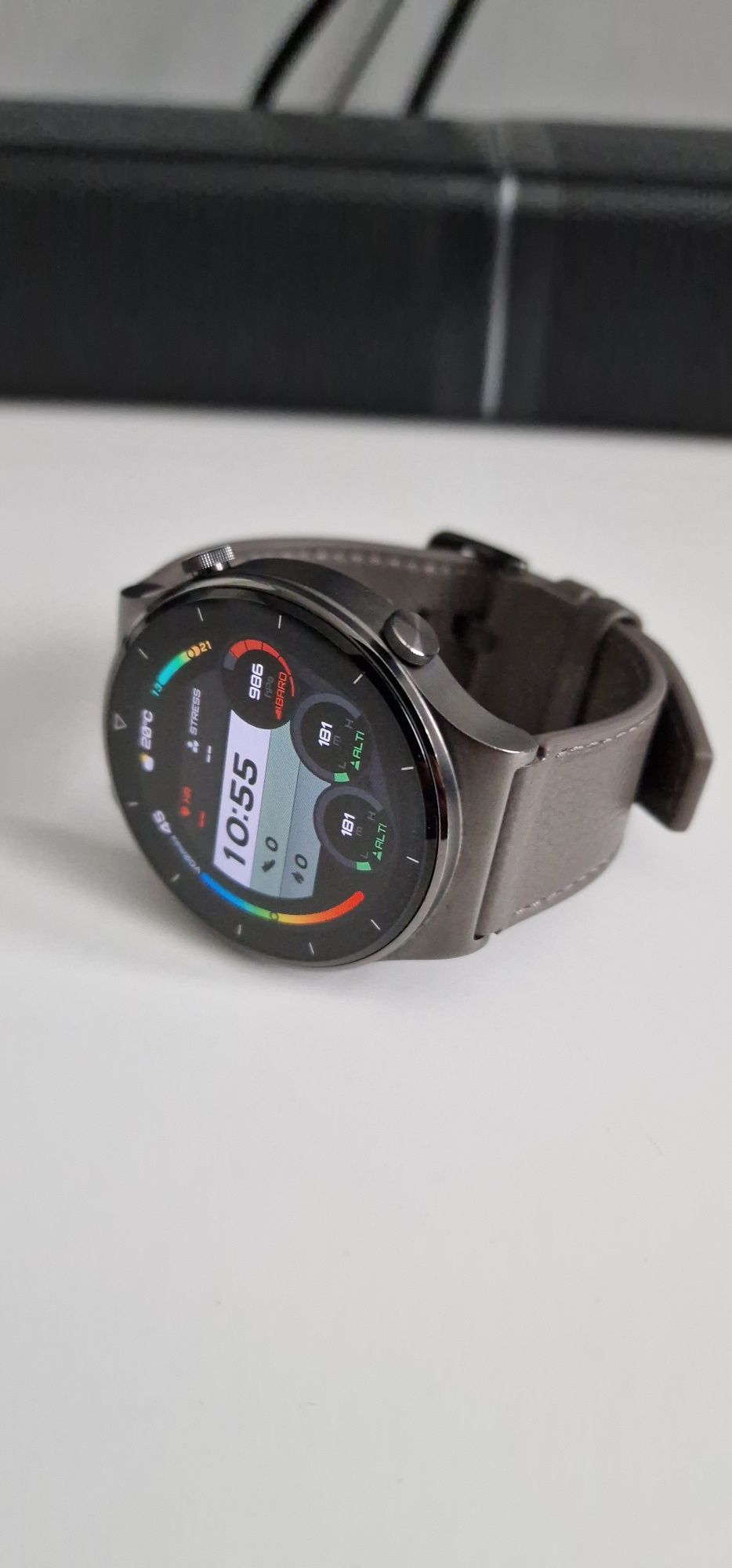 Huawei gt2 pro smartwatche
