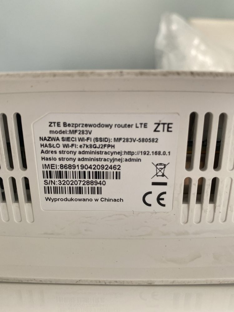 Router LTE model MF283V