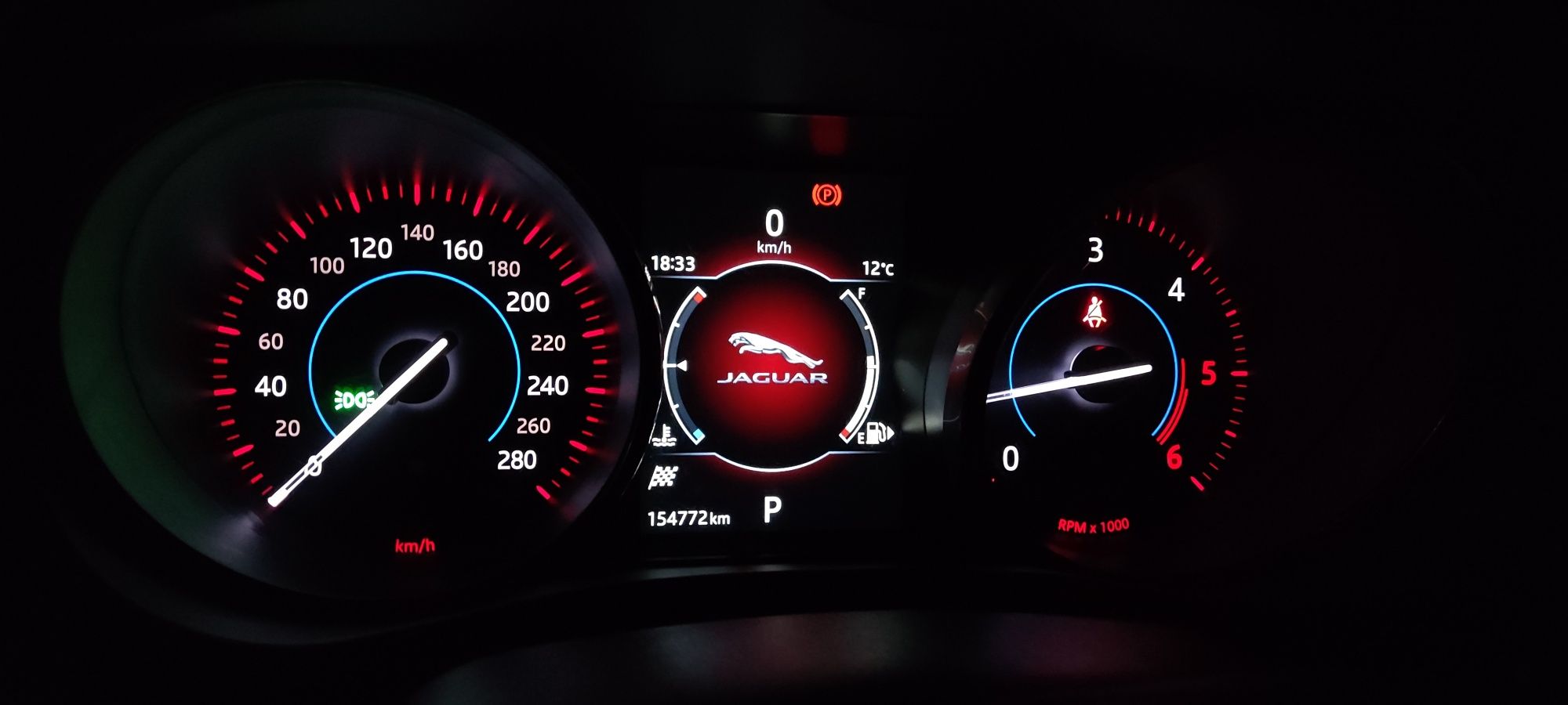 JAGUAR XE R-Sport Aut. 2018 2.0-180cv