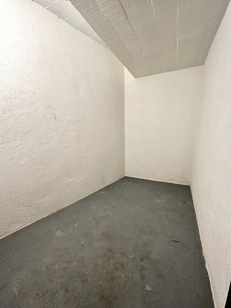 Apartamento T2 renovado em São João do Estoril