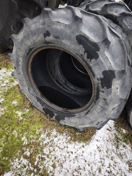 Opony zachodnie 380/70 R - 24 Continental AC70T  13.6 (340/85) 420/65