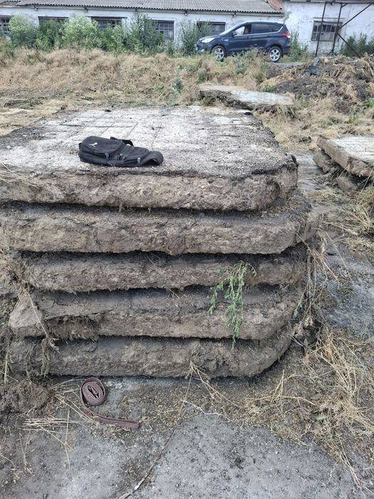 Продам дорожні Плити 1.50х 1.50 ,3х1,2