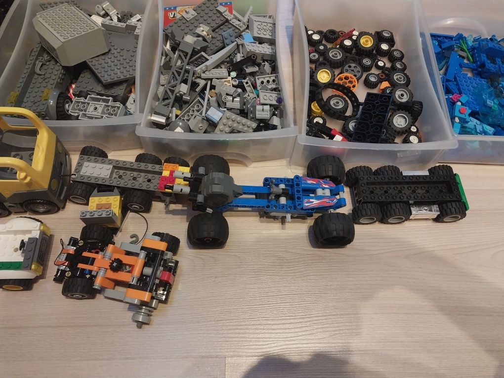 Lego 4kg, klocki, figurki, koła, pojazdy