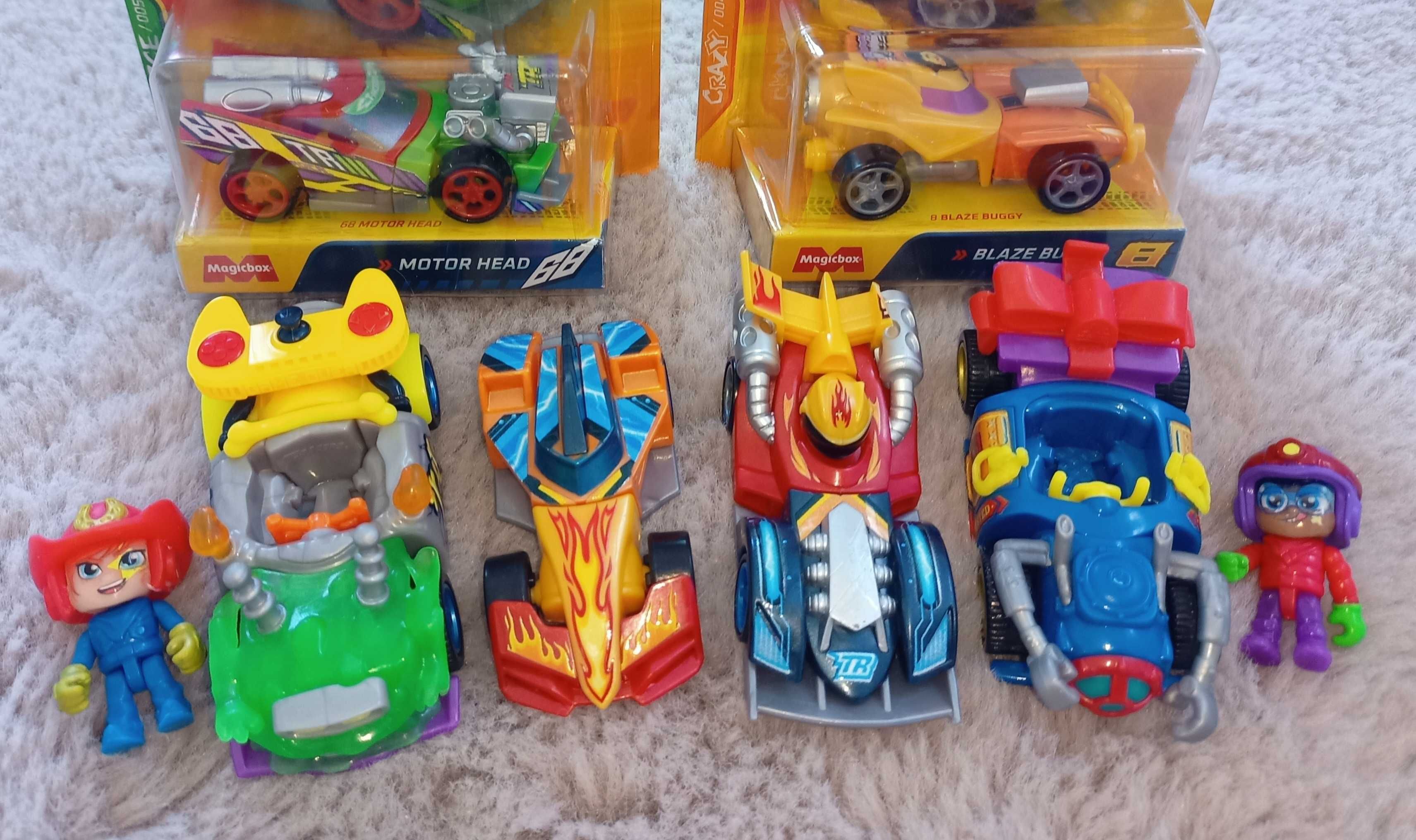 T-Racers zestaw 6 samochodzików Magic Box Okazja Cars