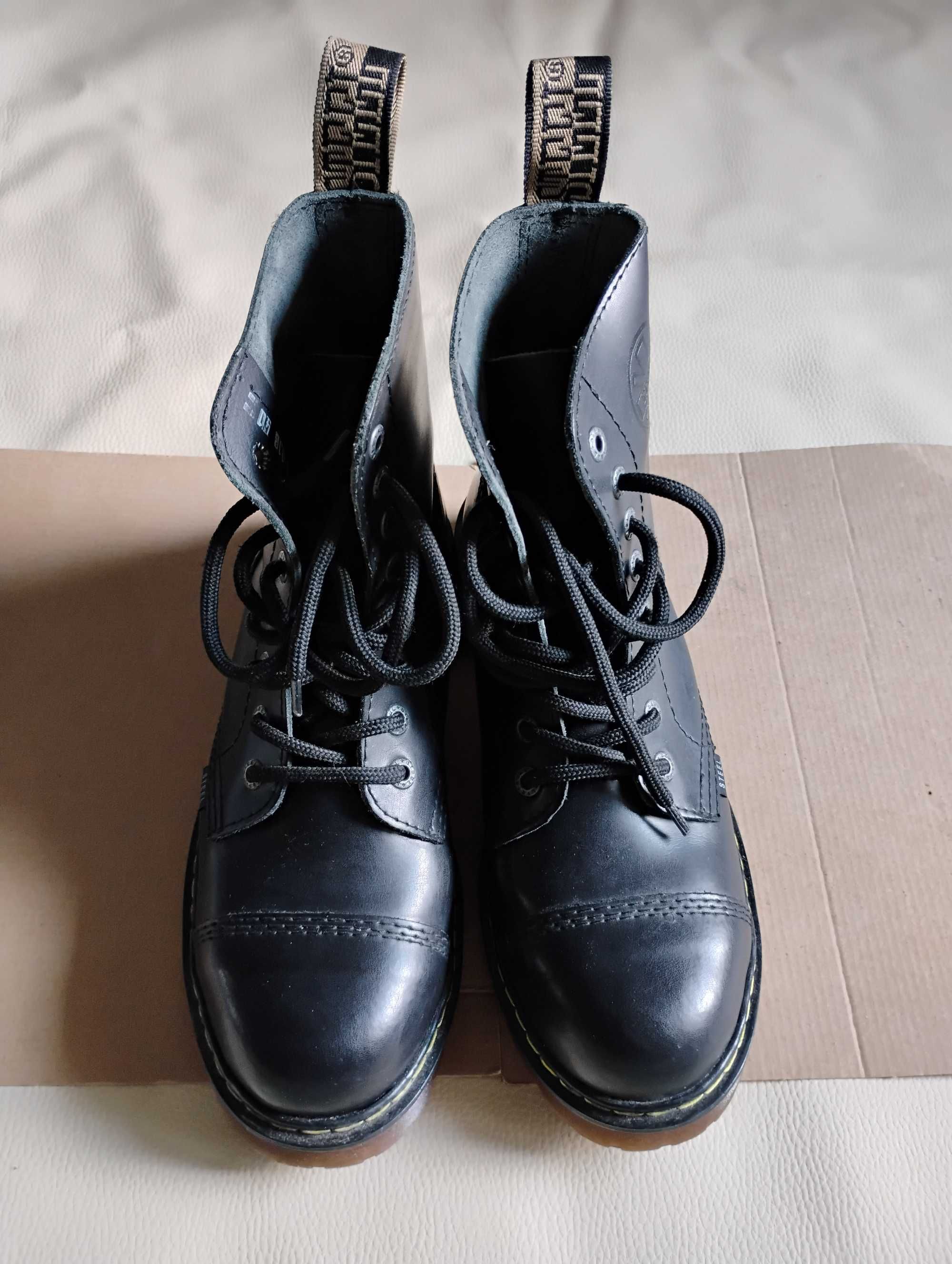 Buty glany Steel czarne 8 dziur - rozmiar 41