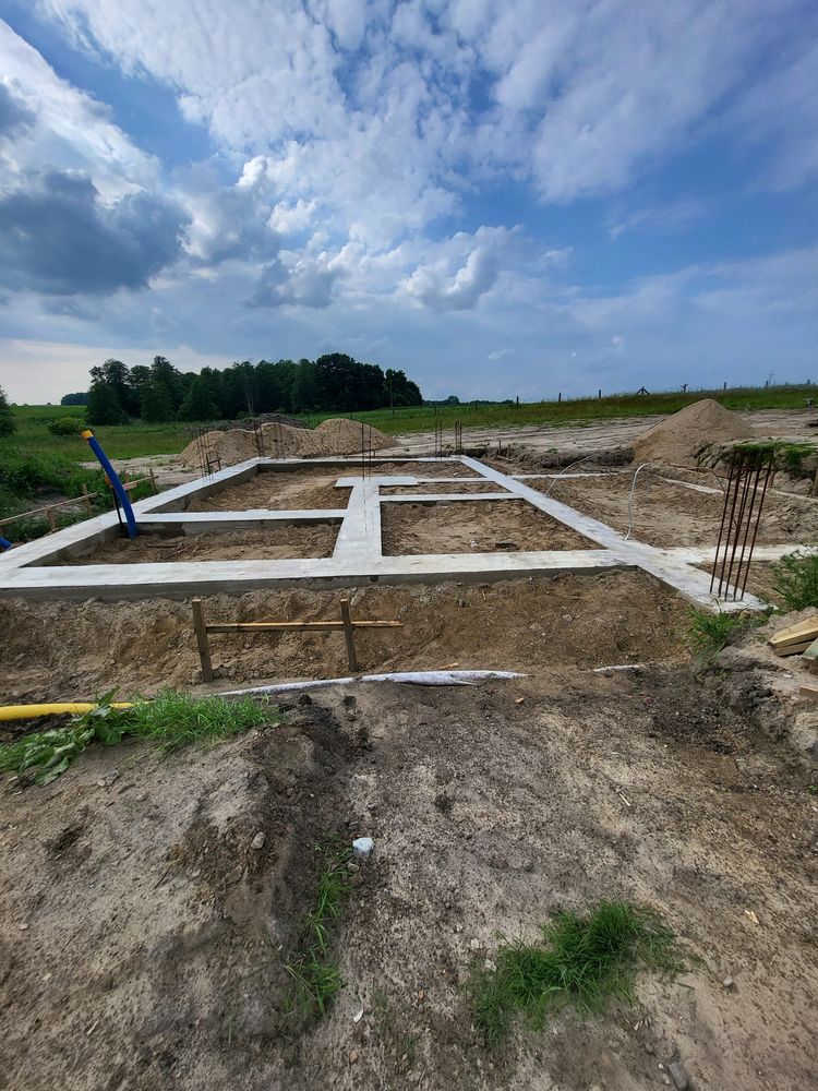 Uslugi Budowlane-Gładzie ,malowanie  zabudowy poddasza