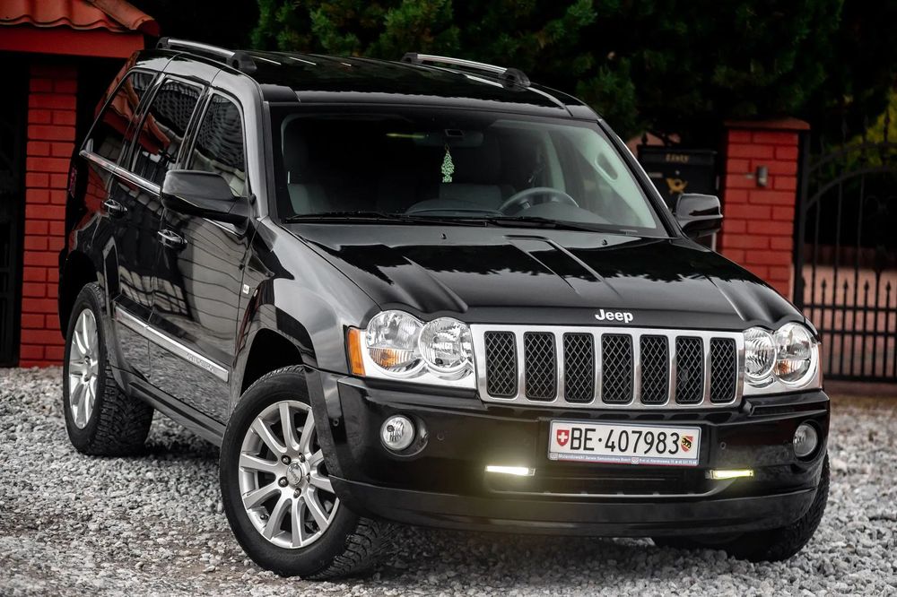 Jeep Grand Cherokee 3,0 CRD 4X4 Hak Nawigacja Tempomat Podgrzewane Fotele Klimatyzacja