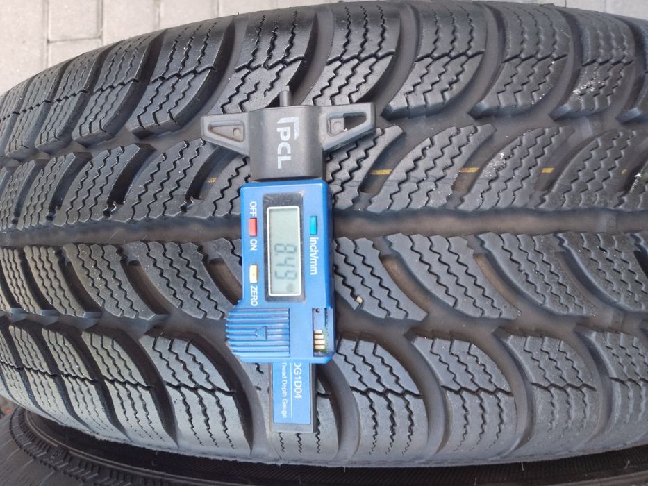 Koła stalowe z oponami zimowymi Vw.5x112. 195/65r15 Dębica. 2023 rok.