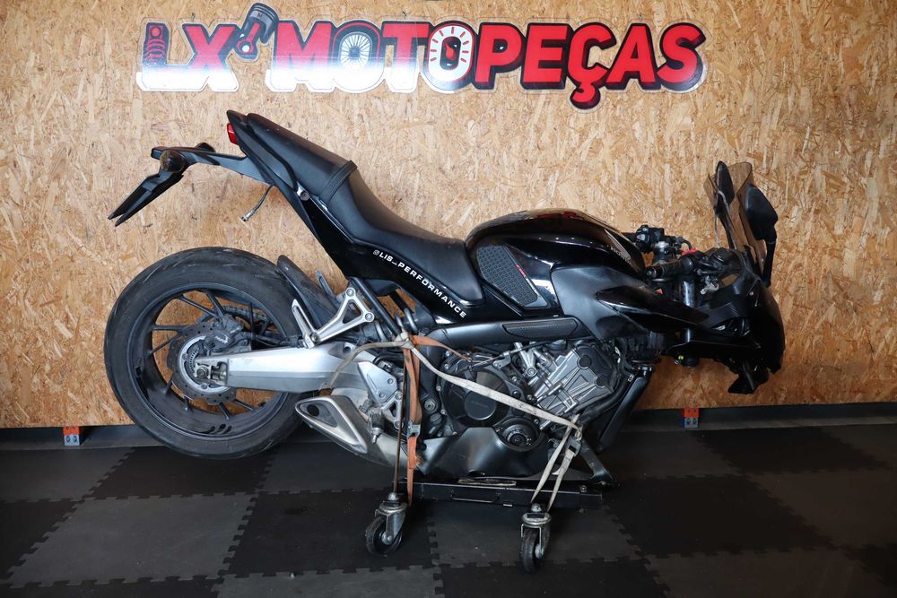 Honda CBR 650 F 2015 para vender por peças.