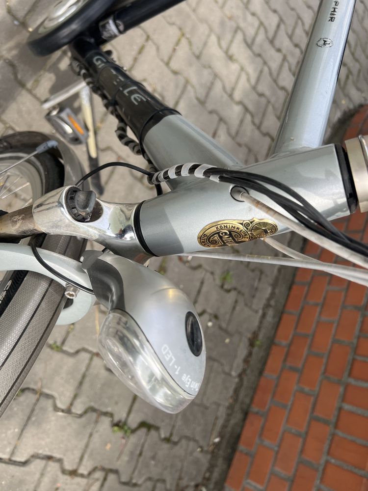Rower elektryczny GAZELLE SAPHIR 36V z manetką, bateria do naprawy