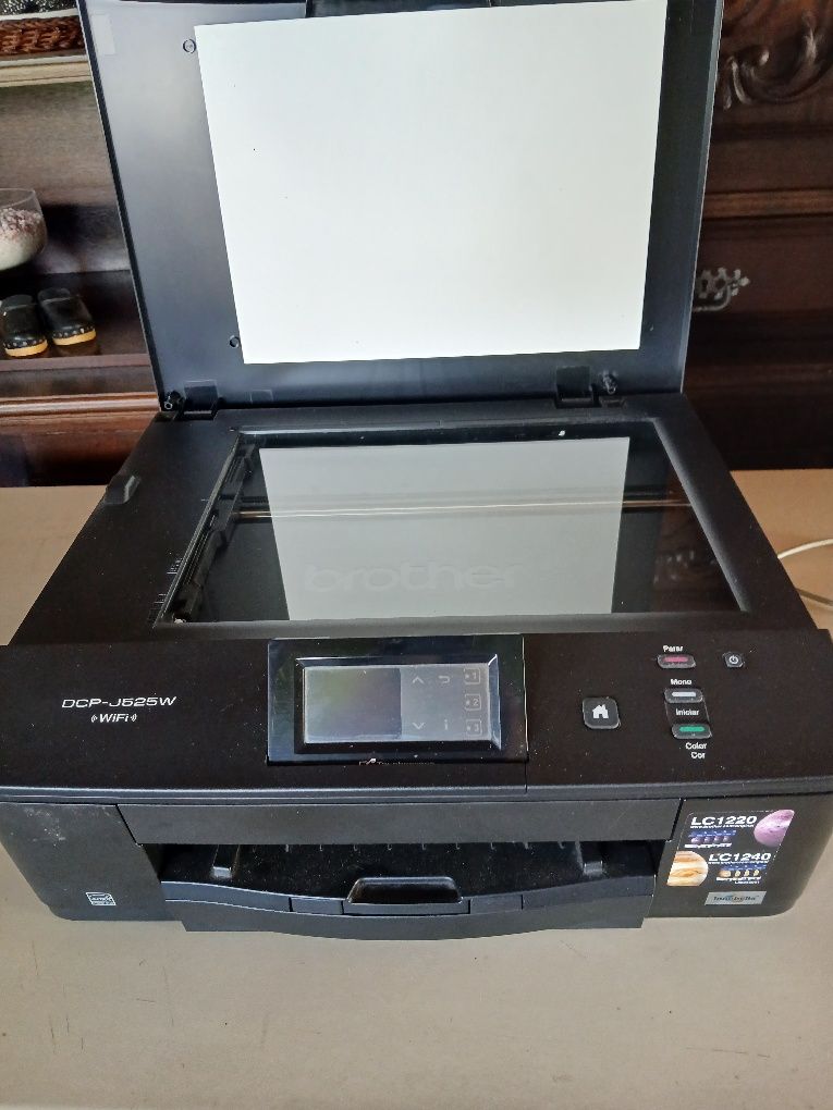 Impressora BHOTHER DCP-J525W