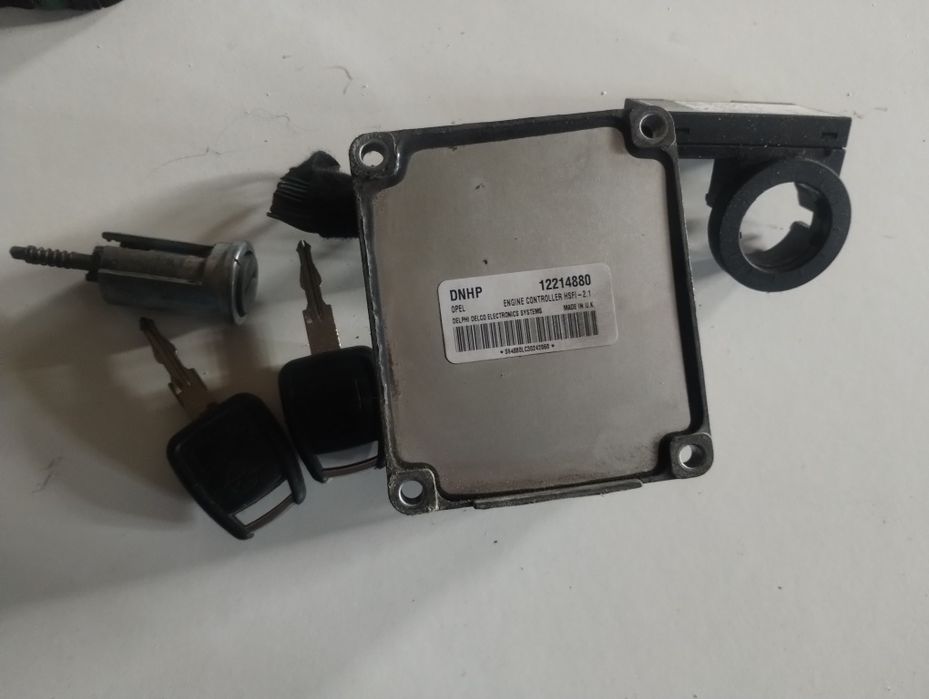 Opel Zafira A sterownik silnika 1.6 16v zestaw dnhp